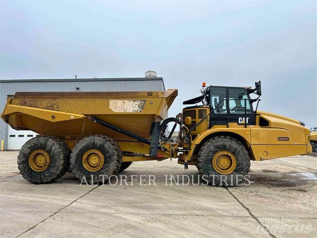 CAT 745 Шарнирно-сочленённые самосвалы
