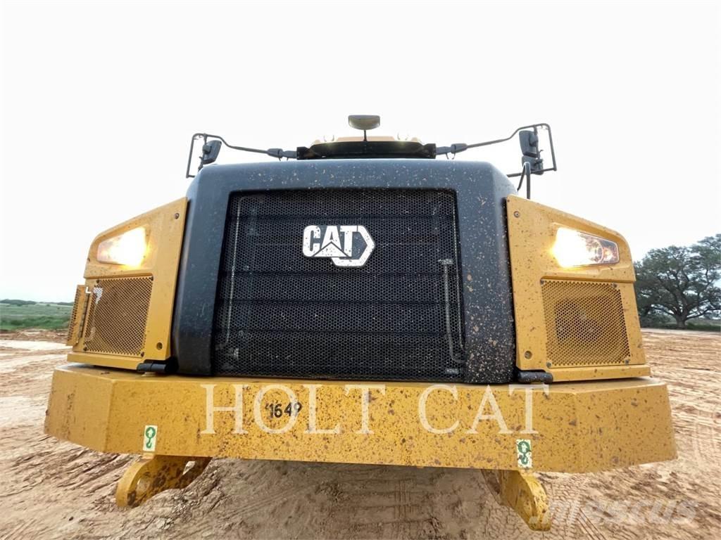 CAT 745-04 Шарнирно-сочленённые самосвалы