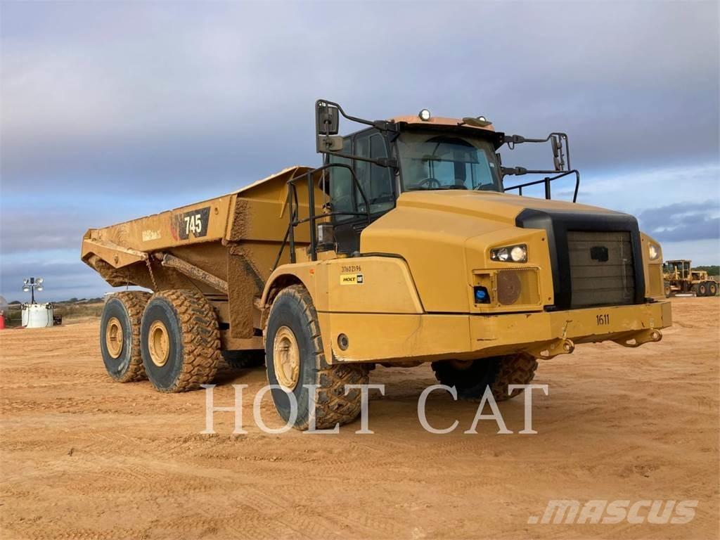 CAT 745-04 Шарнирно-сочленённые самосвалы