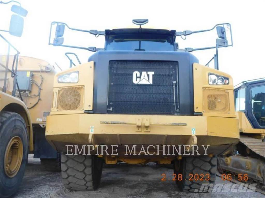 CAT 745-04 Шарнирно-сочленённые самосвалы