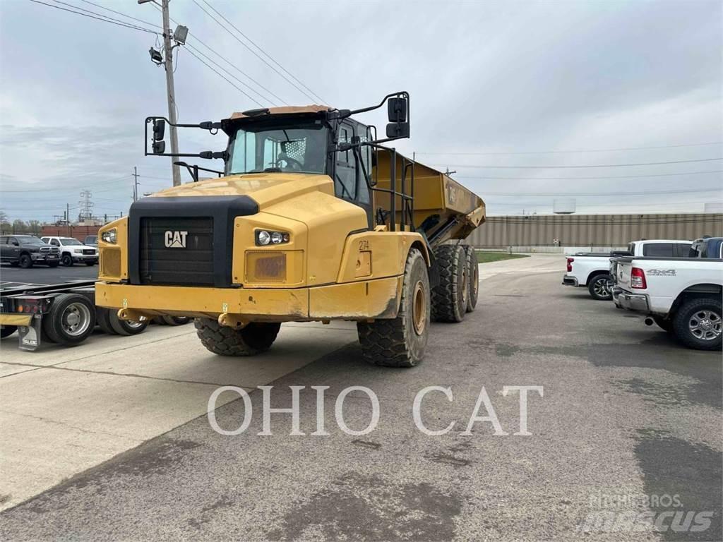 CAT 745-04 Шарнирно-сочленённые самосвалы