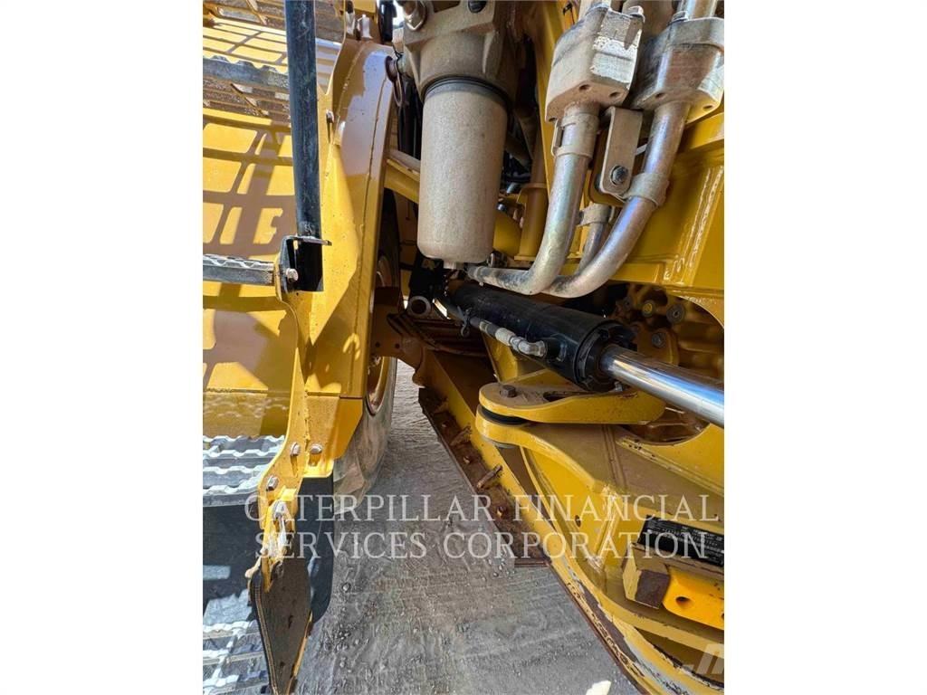 CAT 745-04 Шарнирно-сочленённые самосвалы
