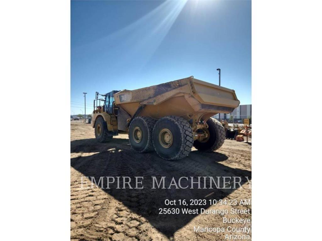 CAT 745-04 Шарнирно-сочленённые самосвалы