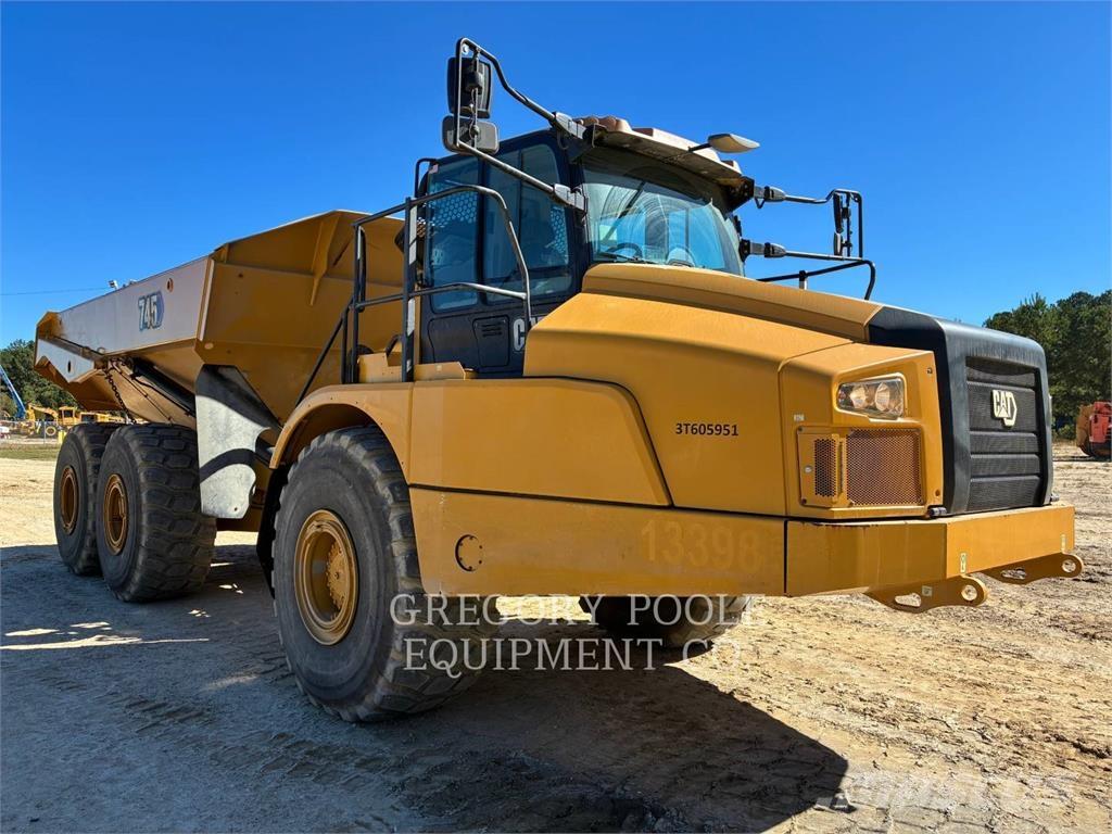 CAT 745-04 Шарнирно-сочленённые самосвалы
