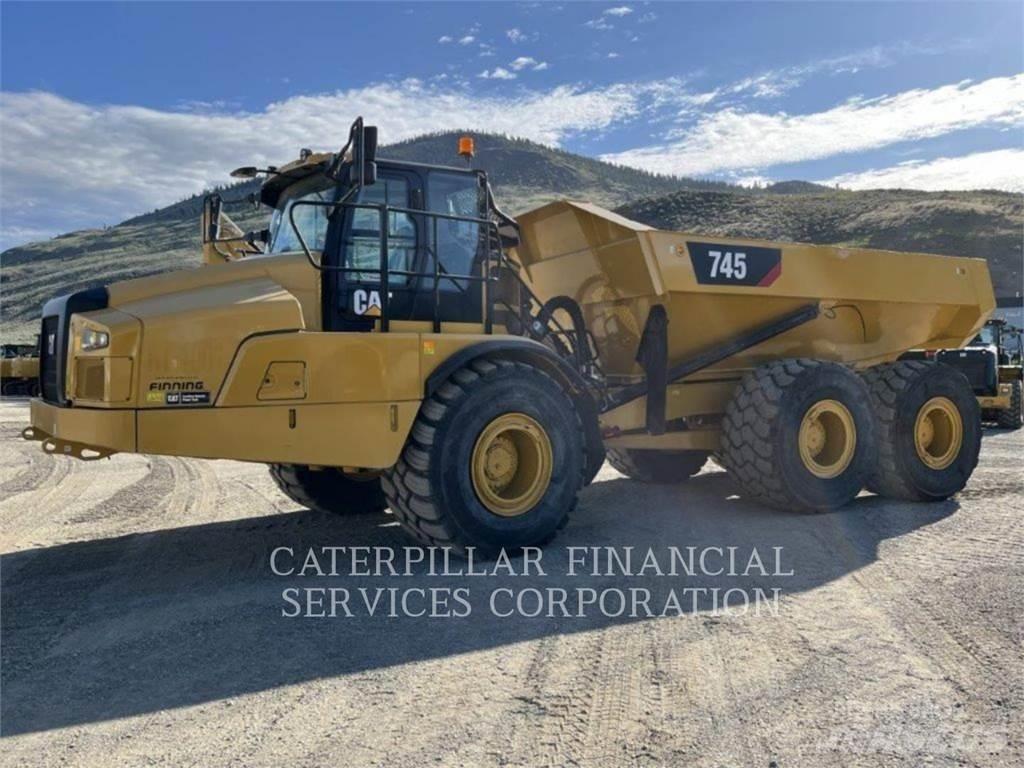 CAT 745-04A Шарнирно-сочленённые самосвалы