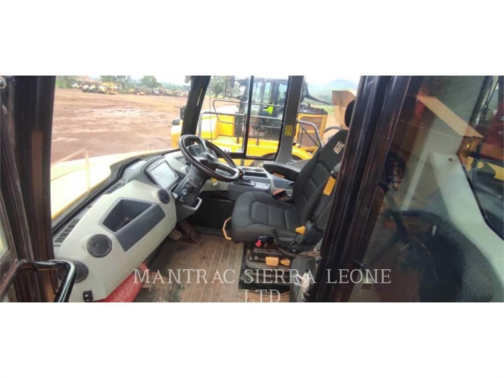CAT 745-04LRC Шарнирно-сочленённые самосвалы