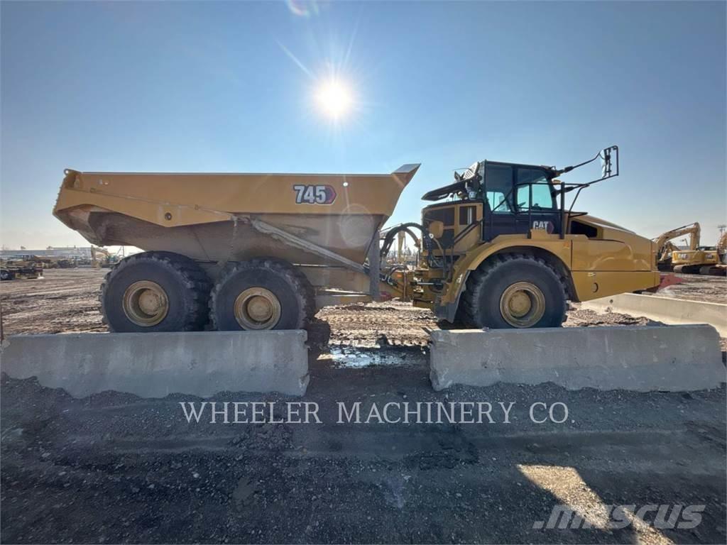 CAT 745 TG Шарнирно-сочленённые самосвалы