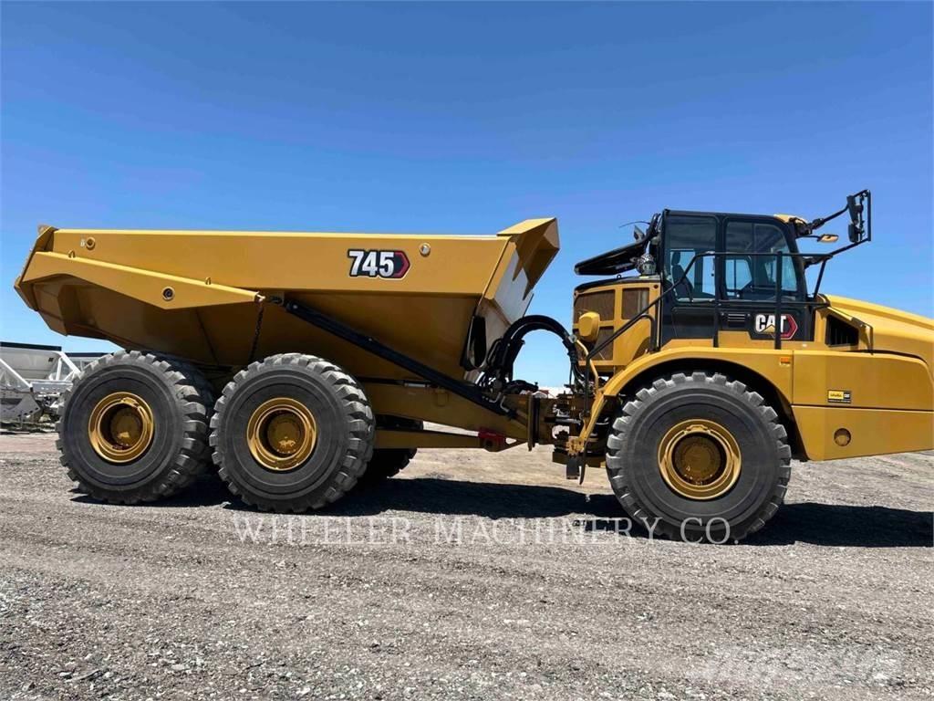 CAT 745 TG Шарнирно-сочленённые самосвалы