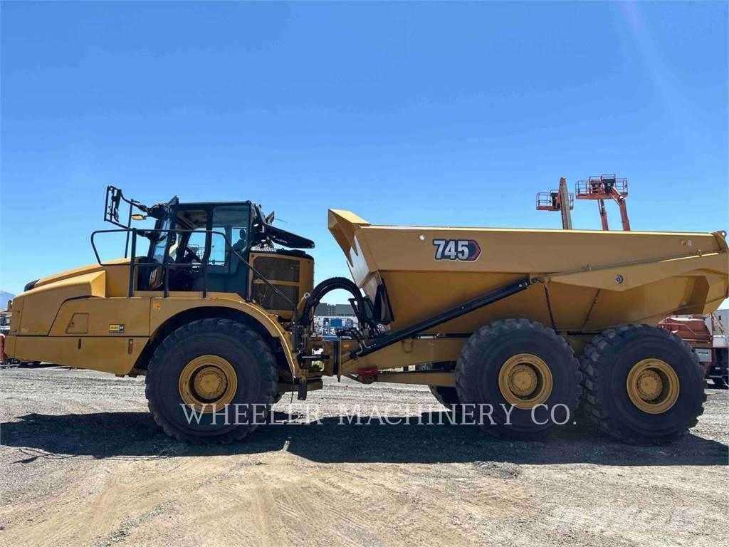 CAT 745 TG Шарнирно-сочленённые самосвалы