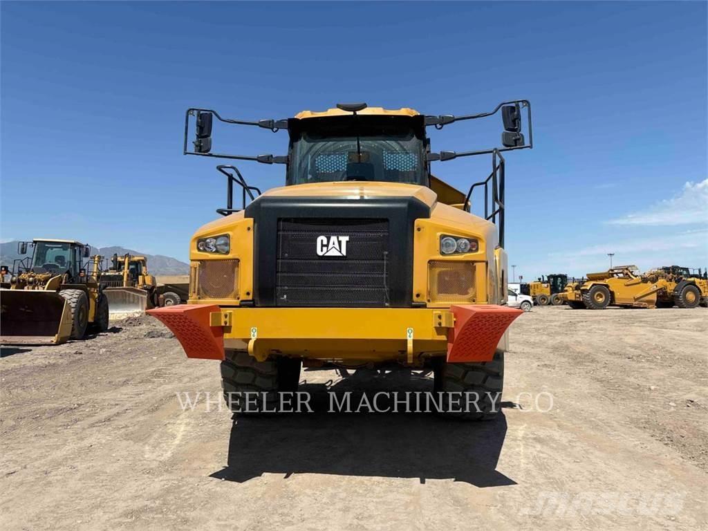 CAT 745 TG Шарнирно-сочленённые самосвалы