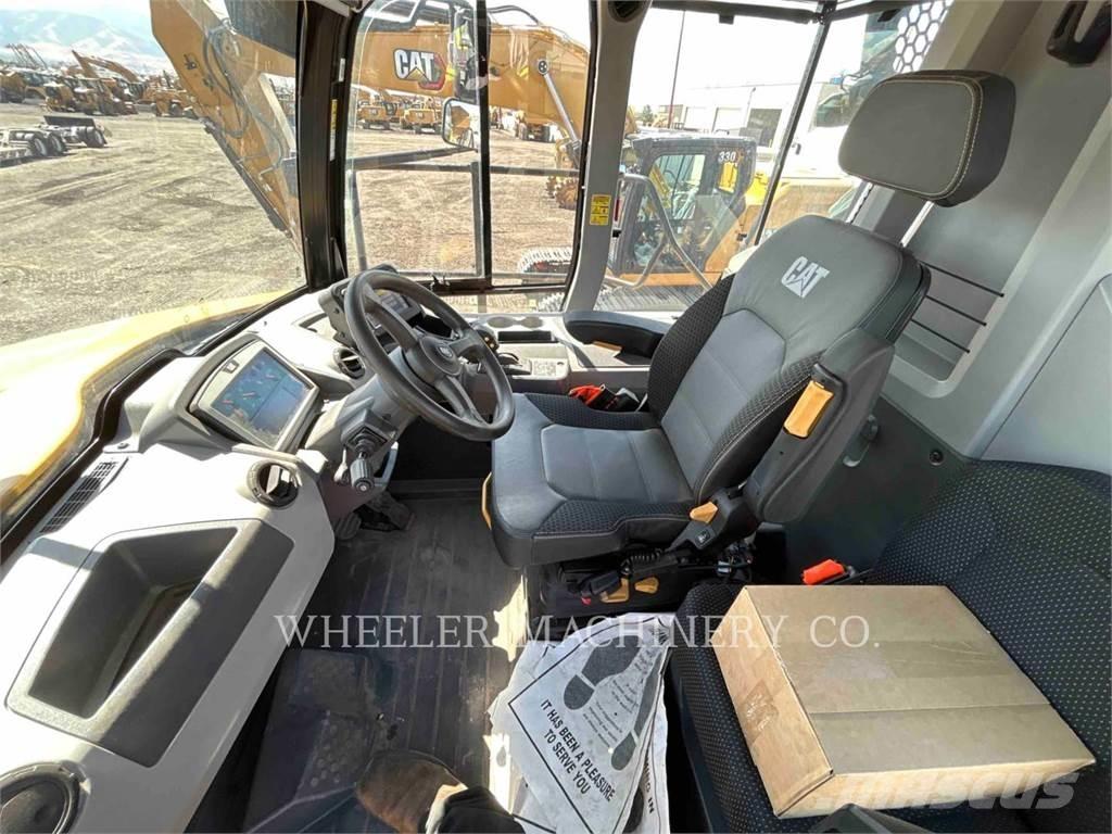 CAT 745 TG Шарнирно-сочленённые самосвалы