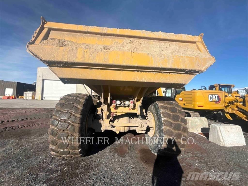 CAT 745 TG Шарнирно-сочленённые самосвалы