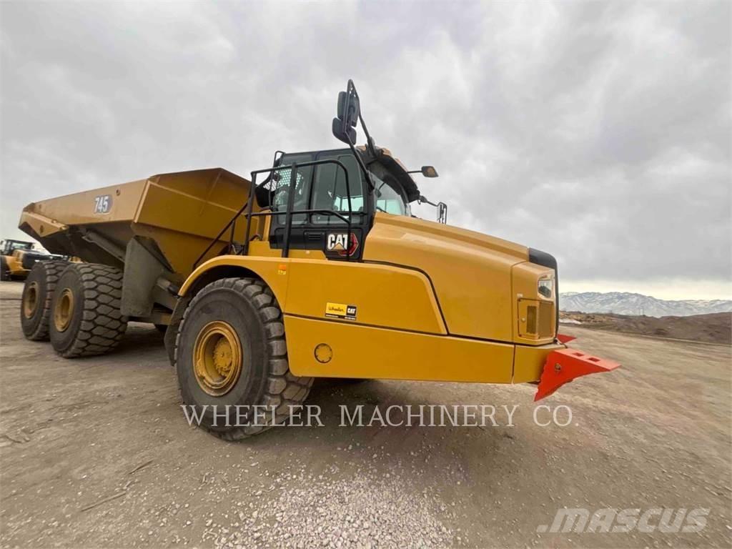 CAT 745 TG Шарнирно-сочленённые самосвалы
