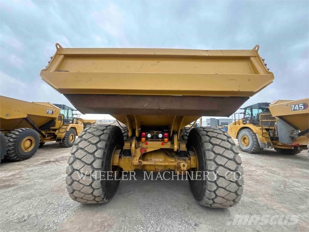 CAT 745 TG Шарнирно-сочленённые самосвалы