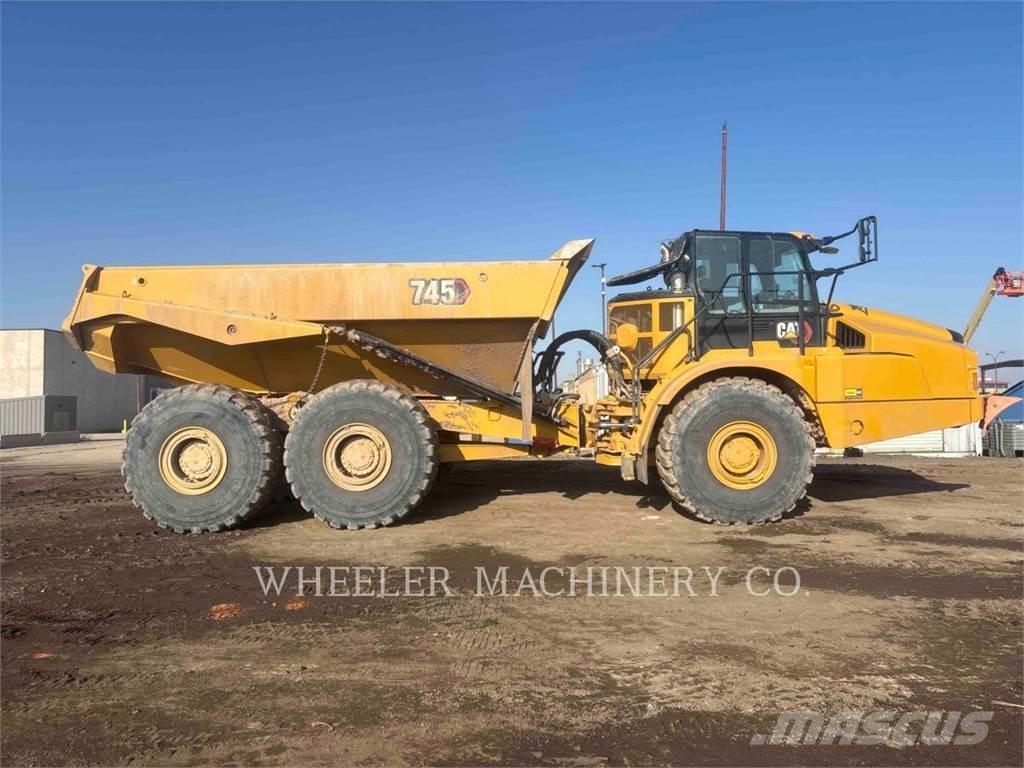 CAT 745 TG Шарнирно-сочленённые самосвалы