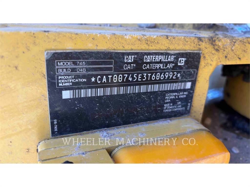 CAT 745 TG Шарнирно-сочленённые самосвалы