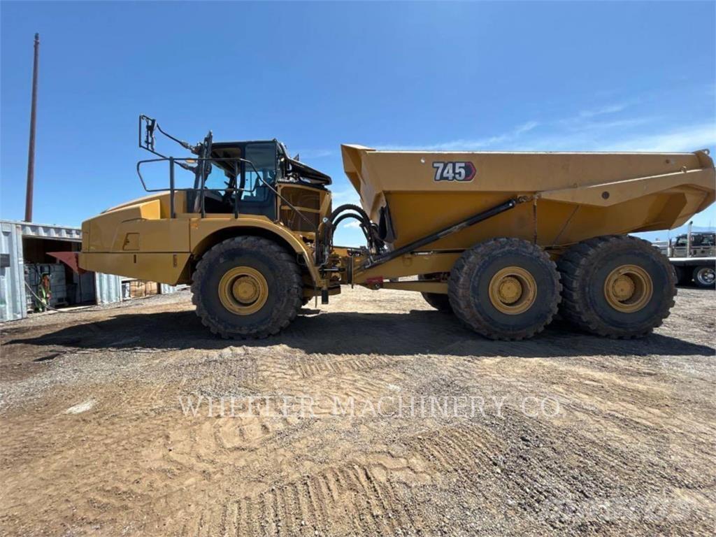 CAT 745 TG Шарнирно-сочленённые самосвалы
