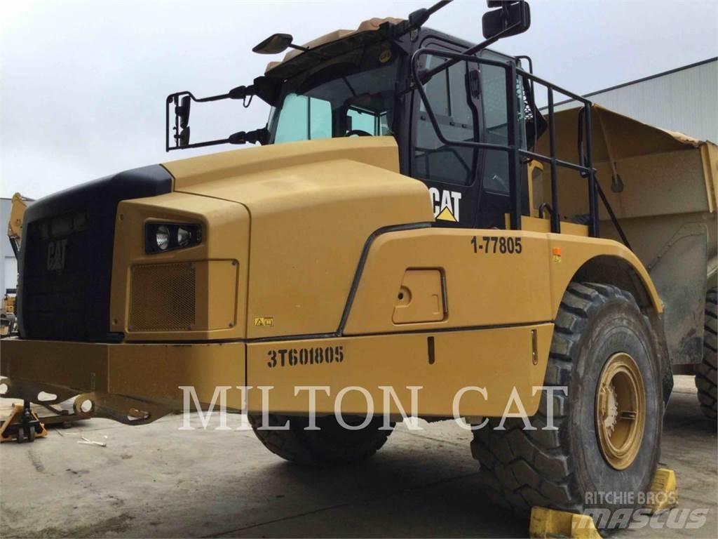 CAT 74504 Шарнирно-сочленённые самосвалы