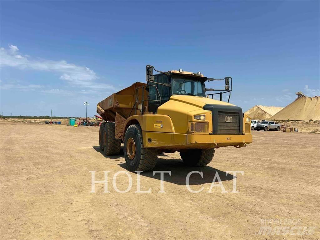 CAT 74504 Шарнирно-сочленённые самосвалы