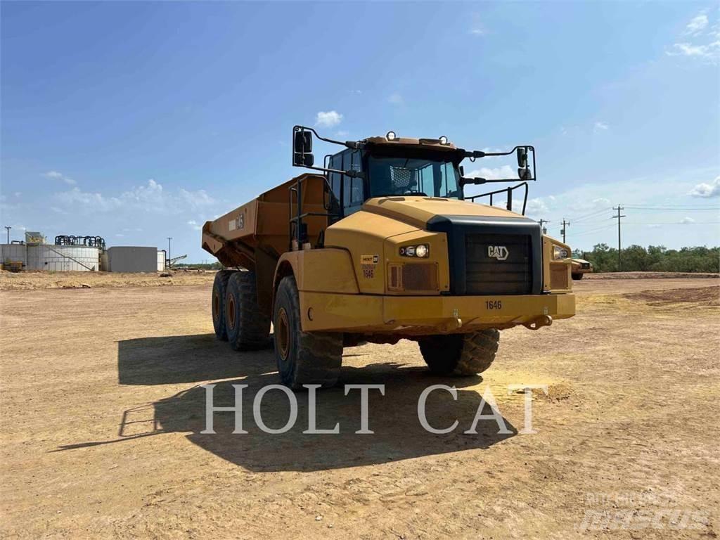CAT 74504 Шарнирно-сочленённые самосвалы