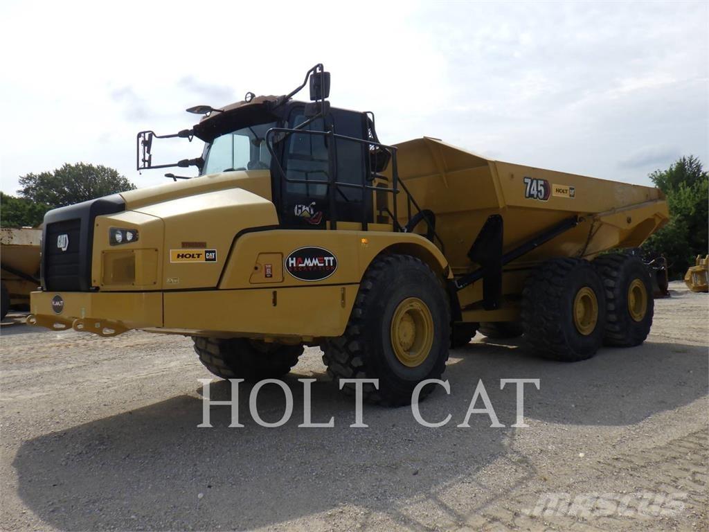 CAT 74504 Шарнирно-сочленённые самосвалы