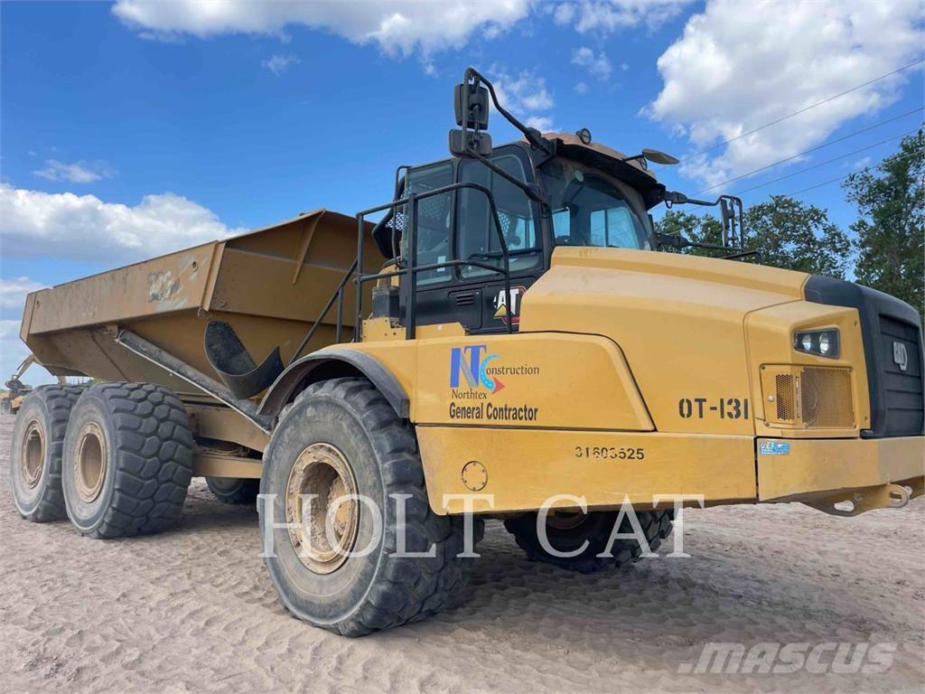 CAT 74504 Шарнирно-сочленённые самосвалы