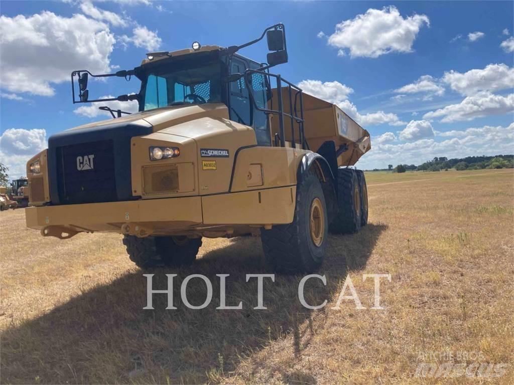 CAT 74504 Шарнирно-сочленённые самосвалы