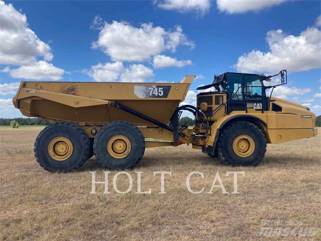 CAT 74504 Шарнирно-сочленённые самосвалы