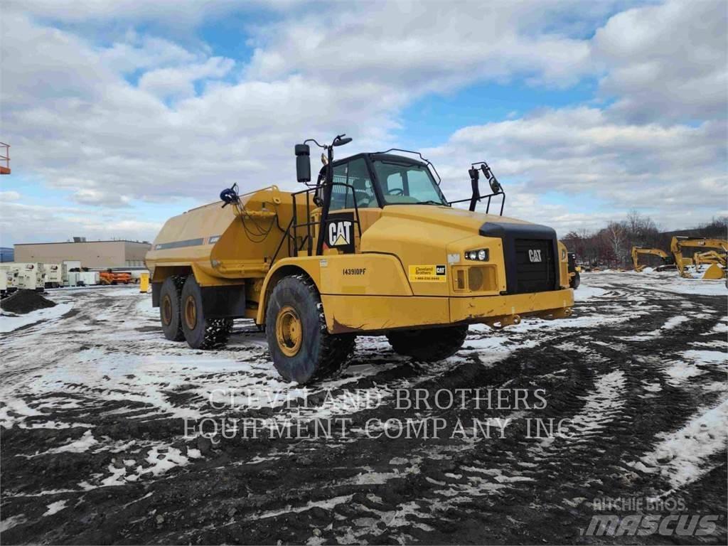 CAT 745C Поливочные машины