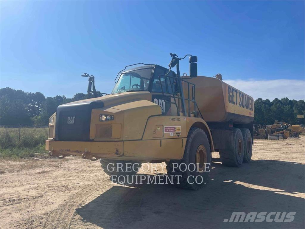 CAT 745C Шарнирно-сочленённые самосвалы