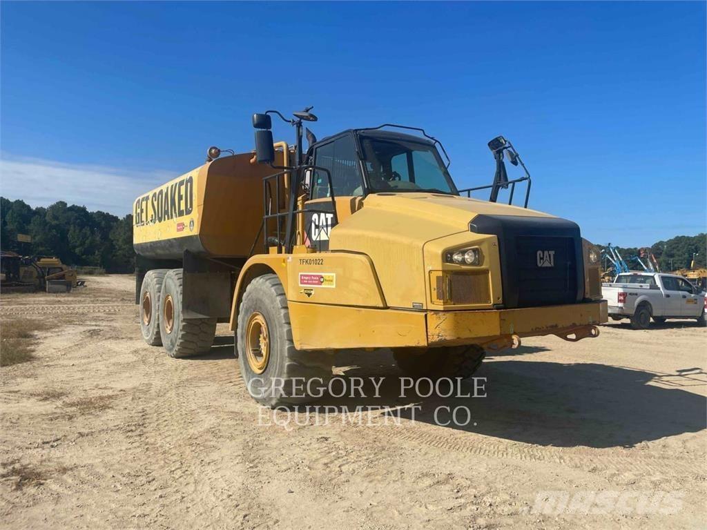 CAT 745C Шарнирно-сочленённые самосвалы
