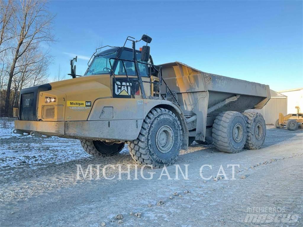 CAT 745C T Шарнирно-сочленённые самосвалы