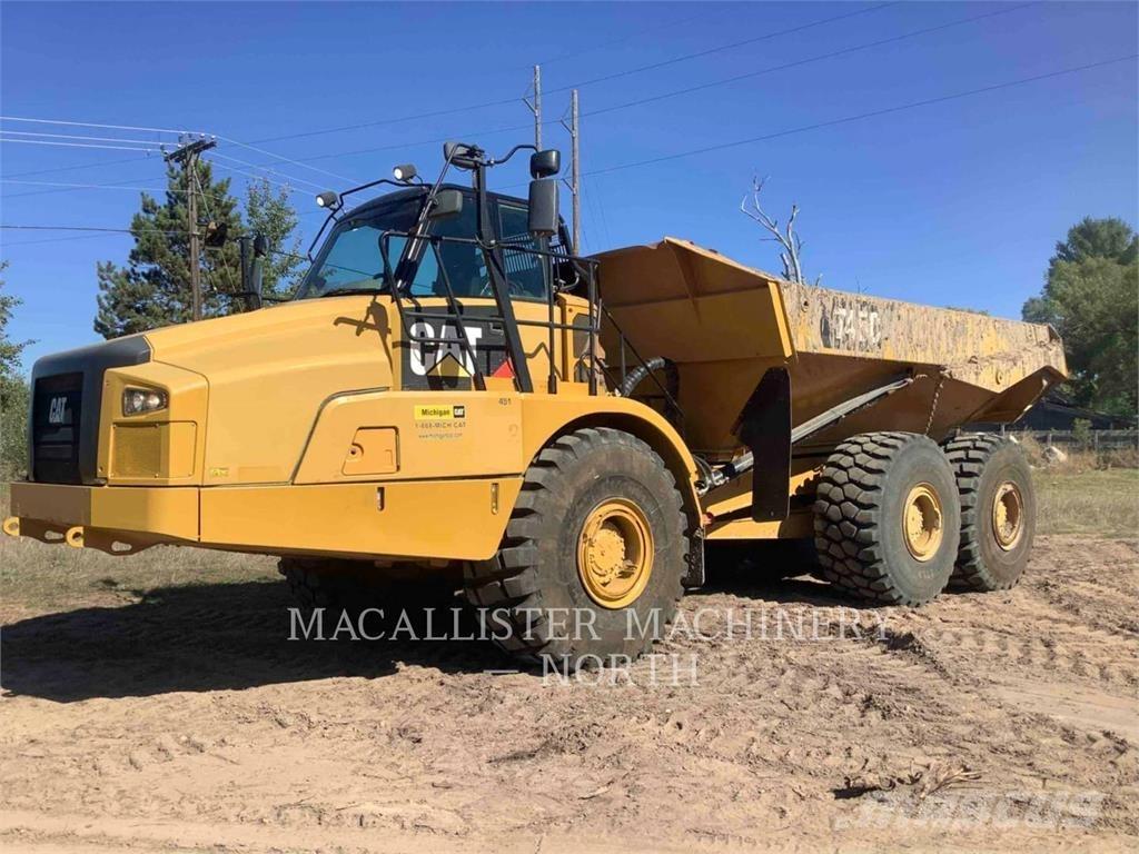CAT 745C T Шарнирно-сочленённые самосвалы