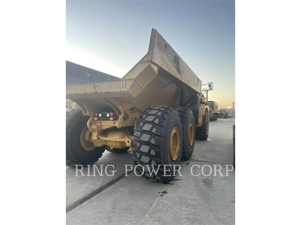 CAT 745TG Шарнирно-сочленённые самосвалы