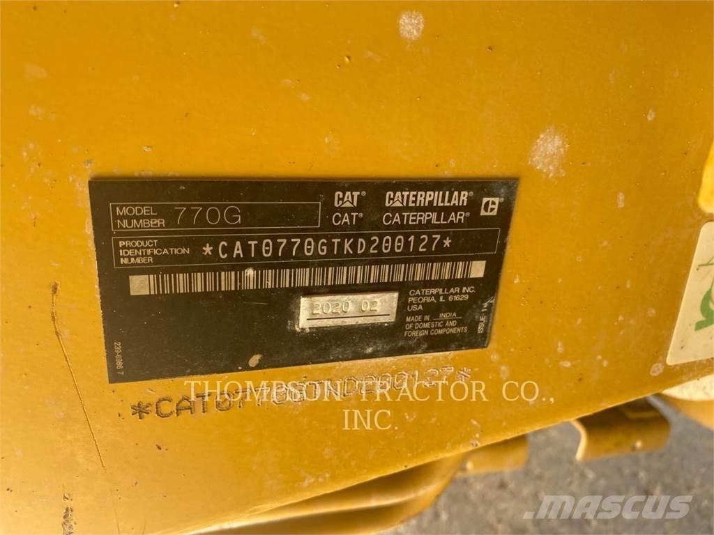 CAT 770 G Шарнирно-сочленённые самосвалы