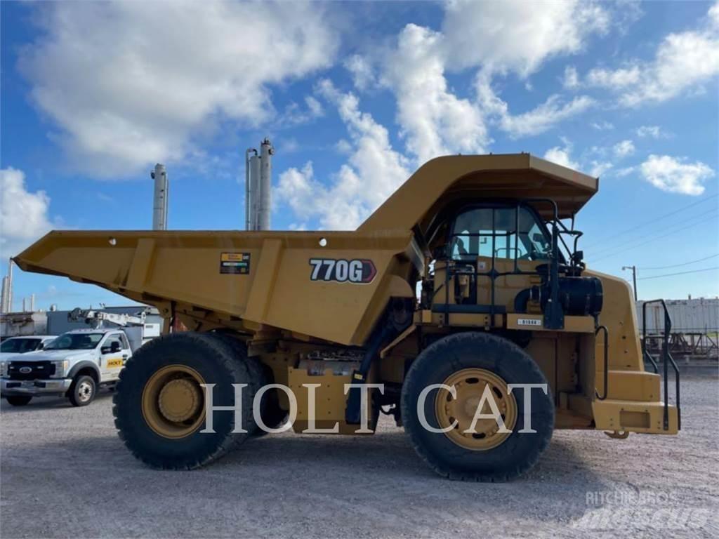 CAT 770G Шарнирно-сочленённые самосвалы