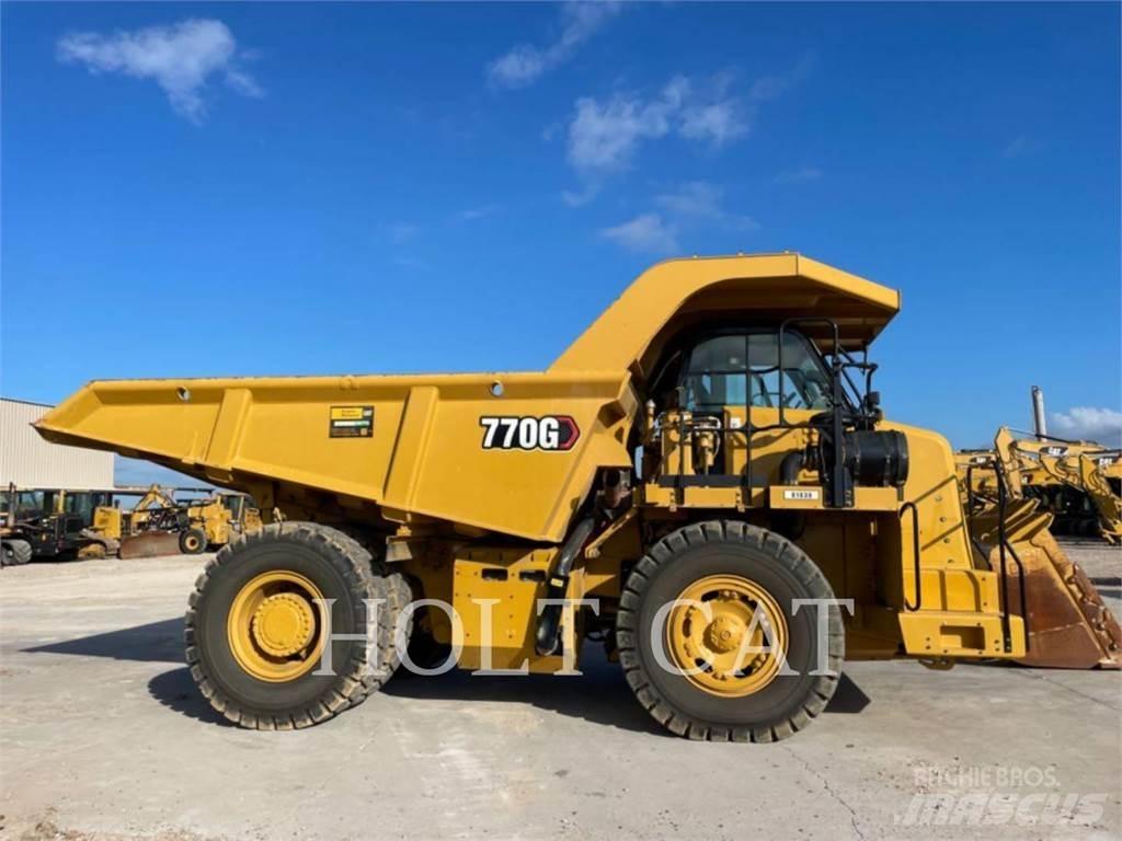 CAT 770G Шарнирно-сочленённые самосвалы
