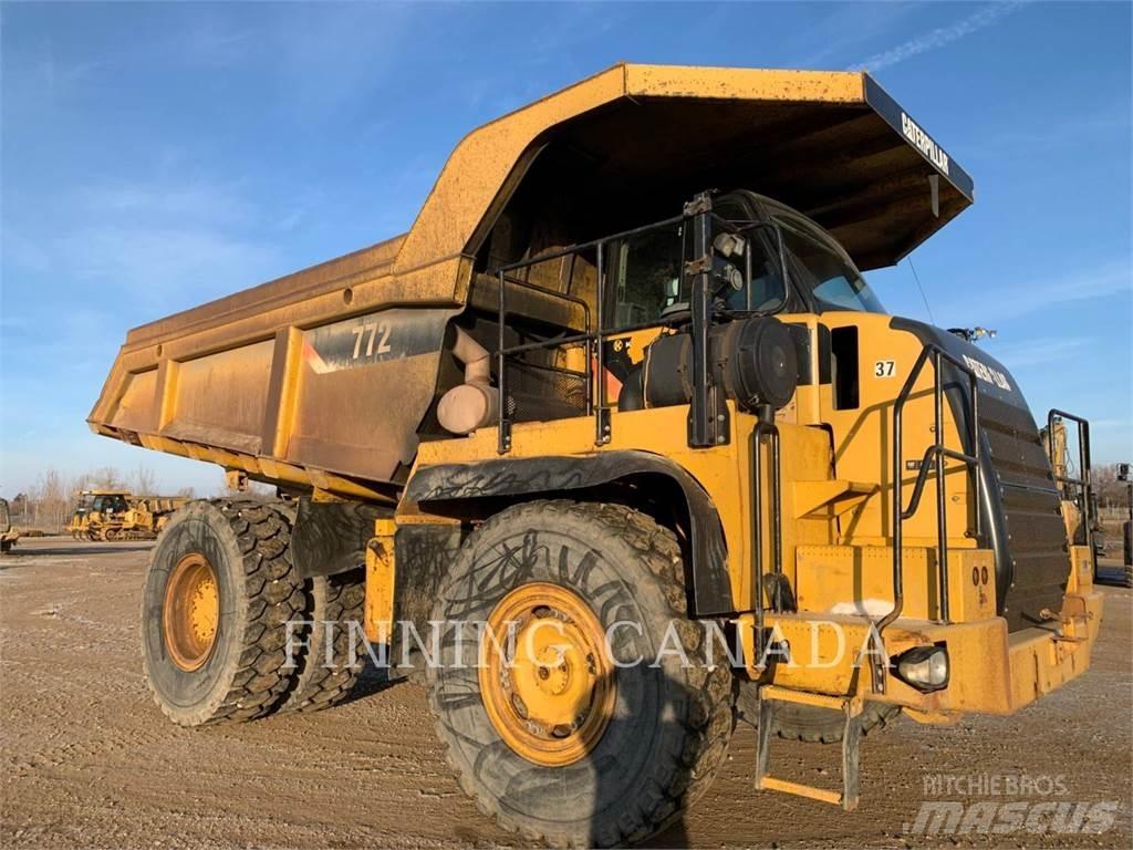 CAT 772 Шарнирно-сочленённые самосвалы
