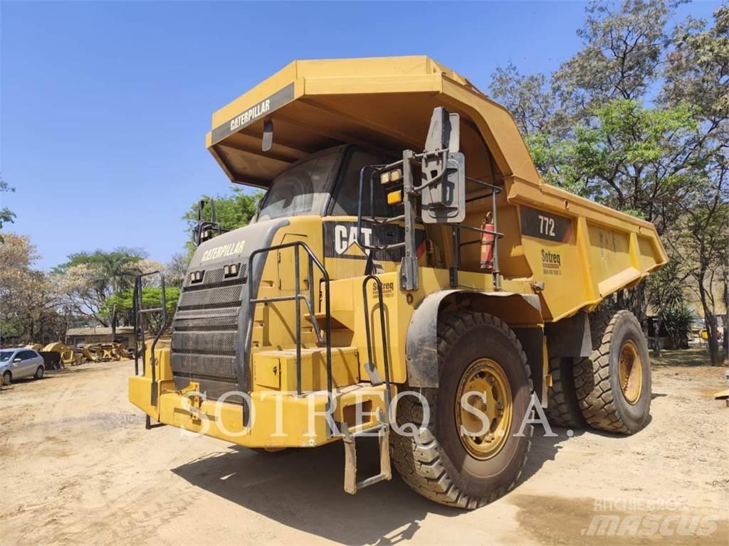 CAT 772 Шарнирно-сочленённые самосвалы