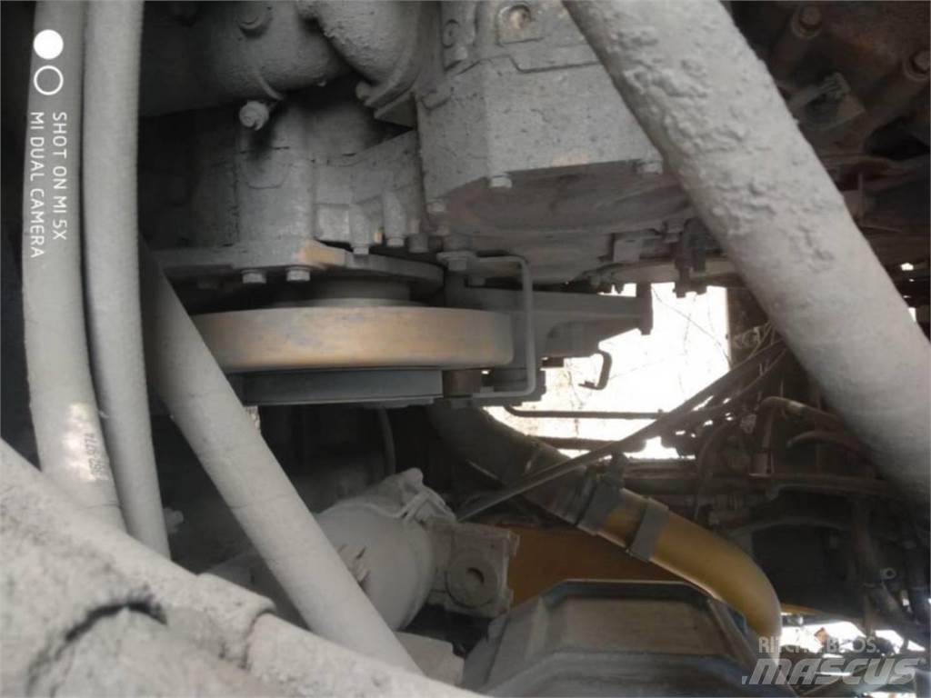 CAT 772GLRC Шарнирно-сочленённые самосвалы
