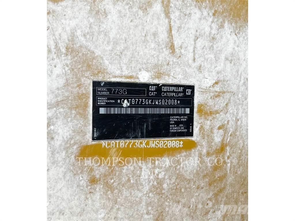 CAT 773G Шарнирно-сочленённые самосвалы
