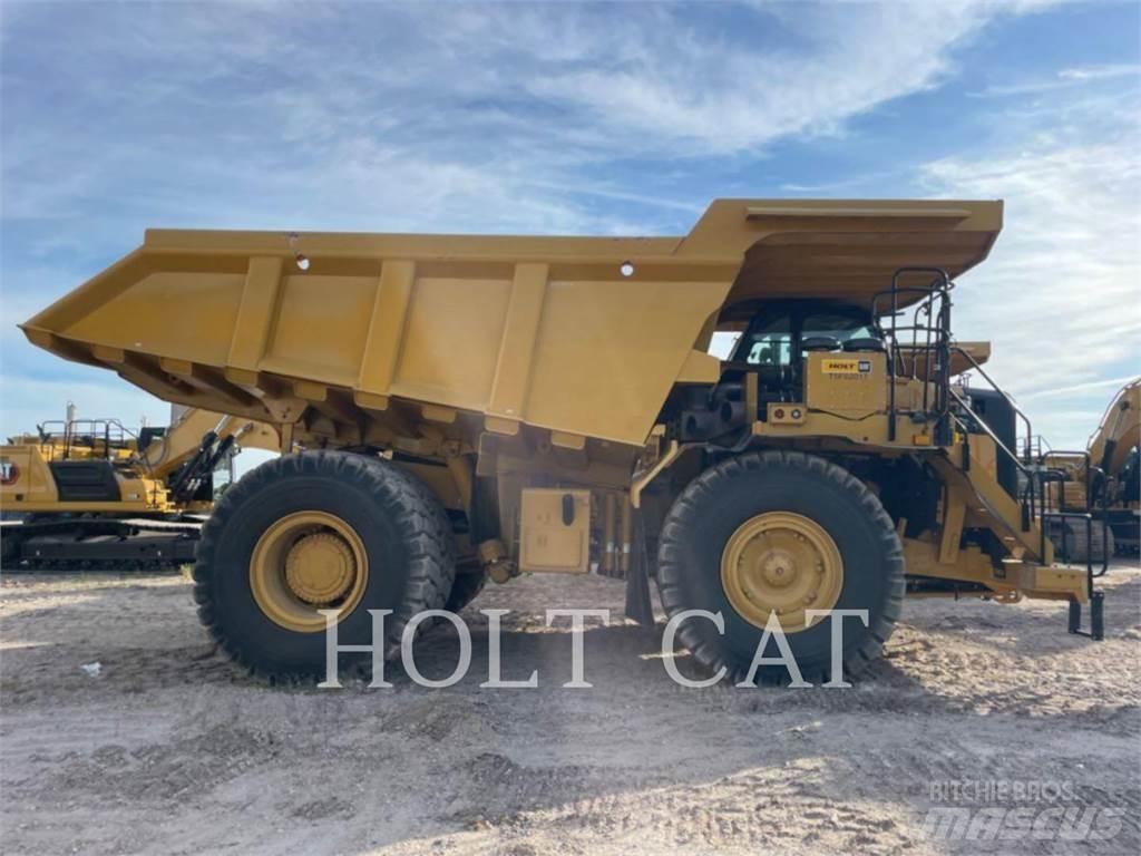 CAT 775G Шарнирно-сочленённые самосвалы