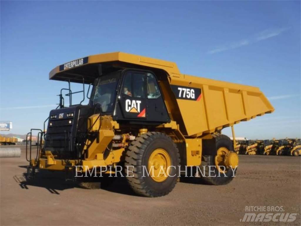 CAT 775G Шарнирно-сочленённые самосвалы