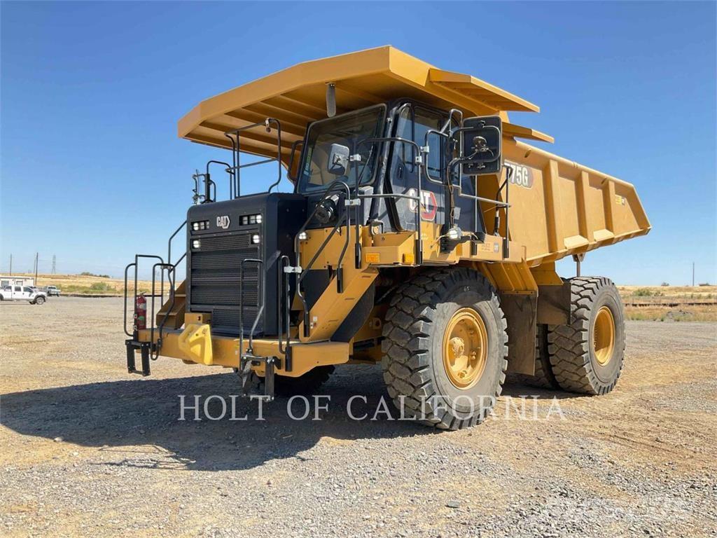 CAT 775G Шарнирно-сочленённые самосвалы
