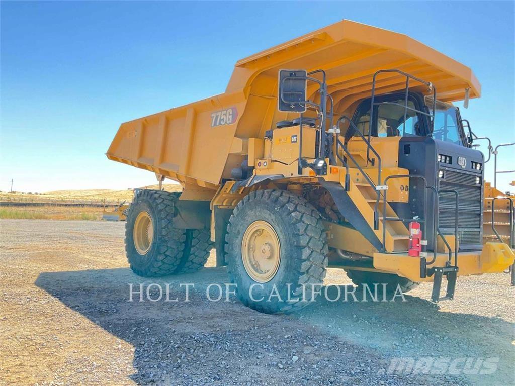 CAT 775G Шарнирно-сочленённые самосвалы