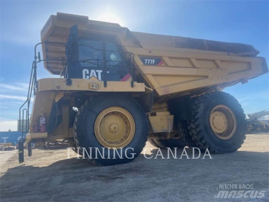 CAT 777F Шарнирно-сочленённые самосвалы