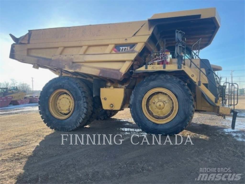 CAT 777F Шарнирно-сочленённые самосвалы