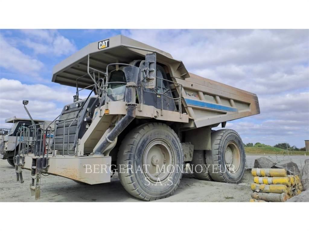 CAT 777F Шарнирно-сочленённые самосвалы