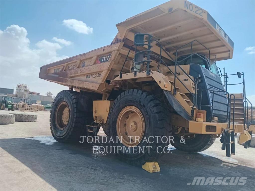 CAT 777F Шарнирно-сочленённые самосвалы