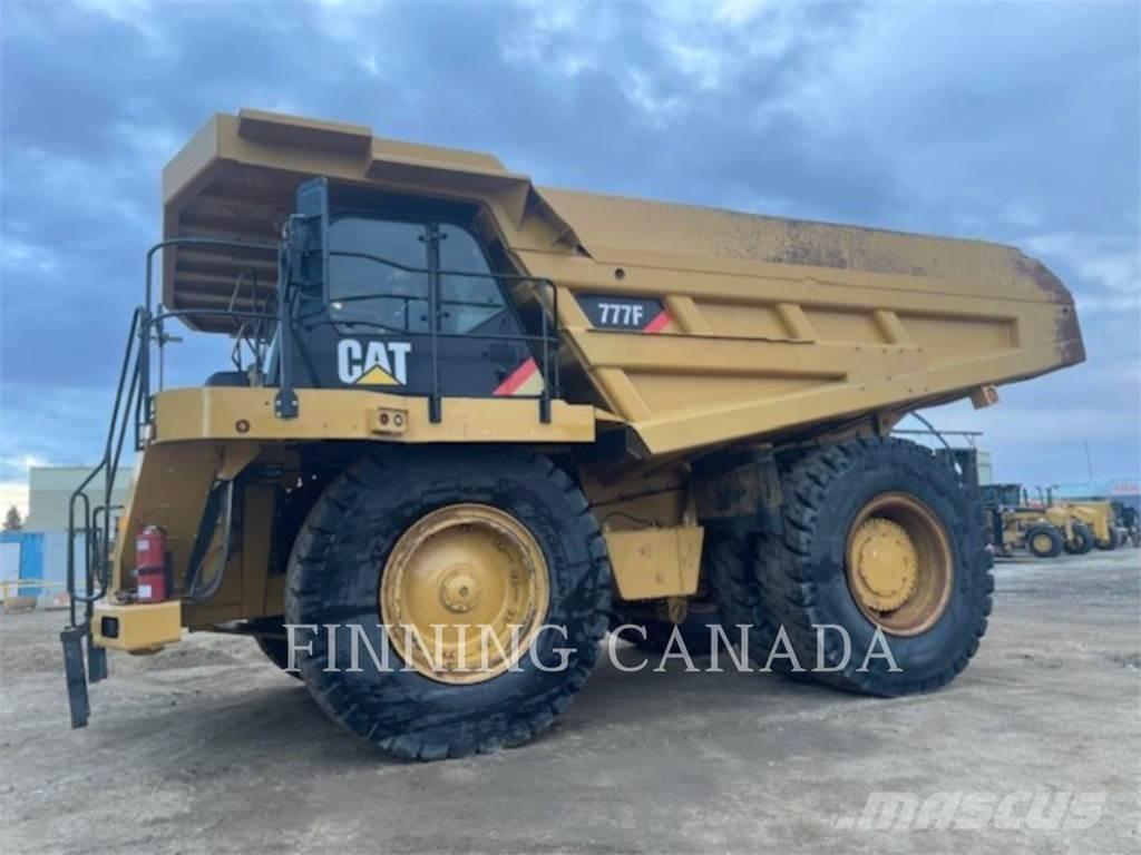 CAT 777F Шарнирно-сочленённые самосвалы